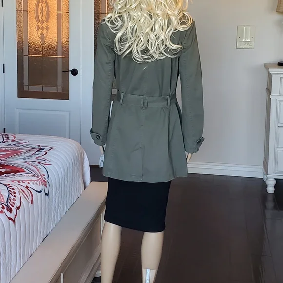 URBAN REPUBLIC COLLECTION GREEN JACKET SZ sm NWT - Picture 2 of 14